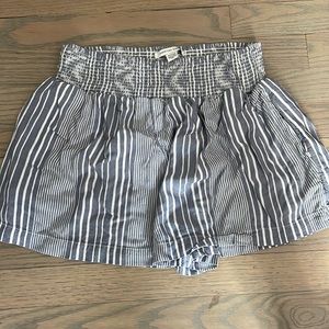 American Eagle XS women’s shorts